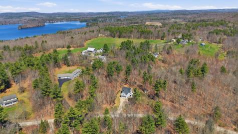 43 Hoyt Drive Monmouth ME 04259
