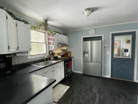 35 Merryman Road Glenburn ME 04401