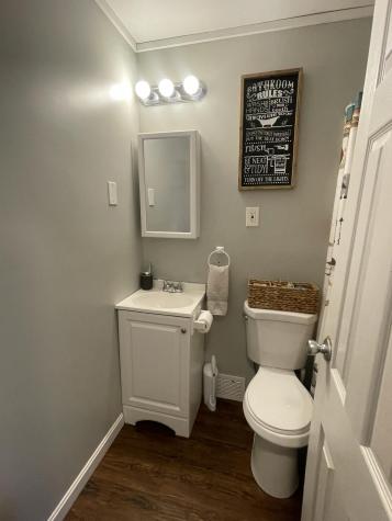 35 Merryman Road Glenburn ME 04401