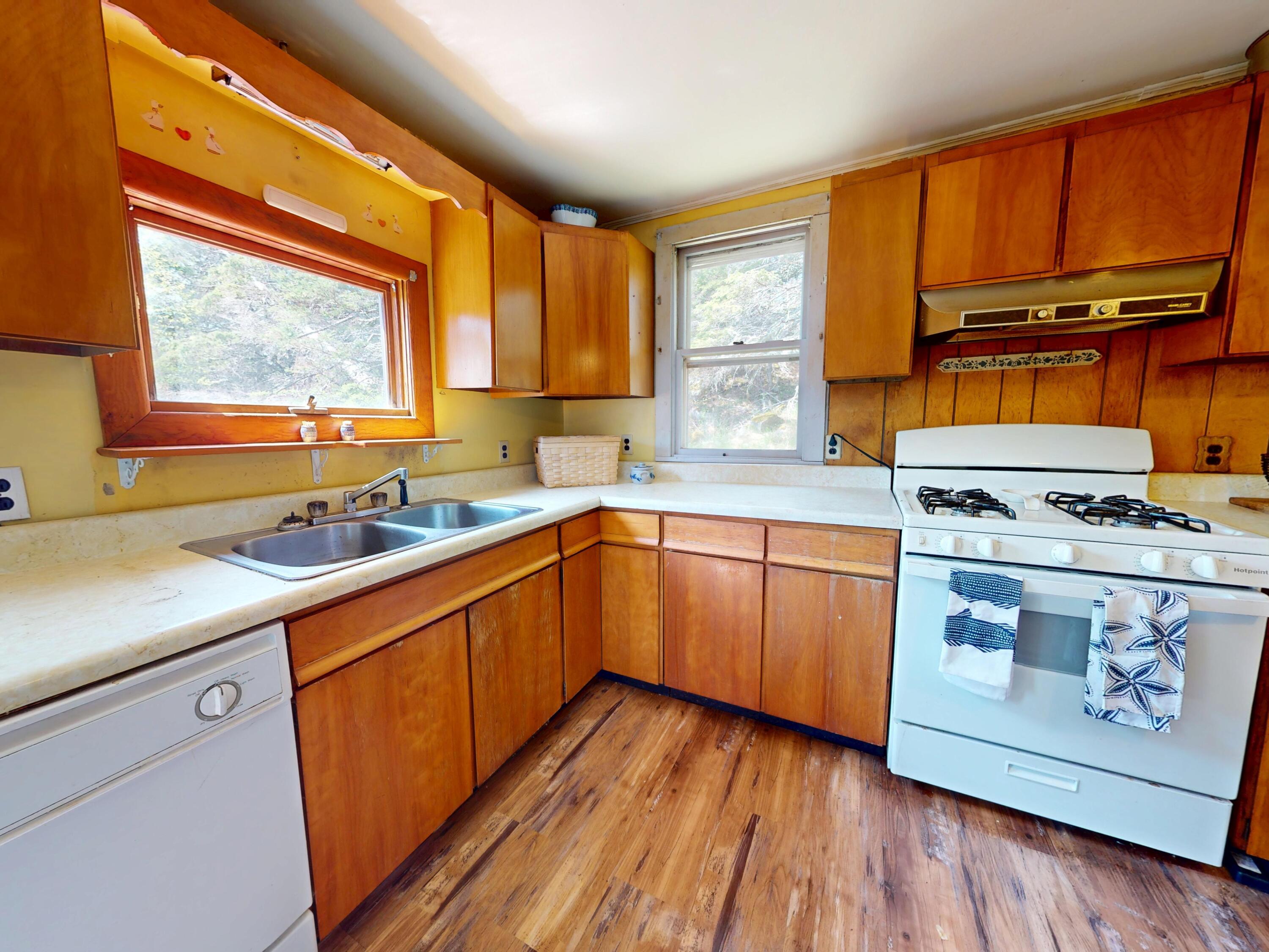 210 Old Harbor Road Vinalhaven ME 04863