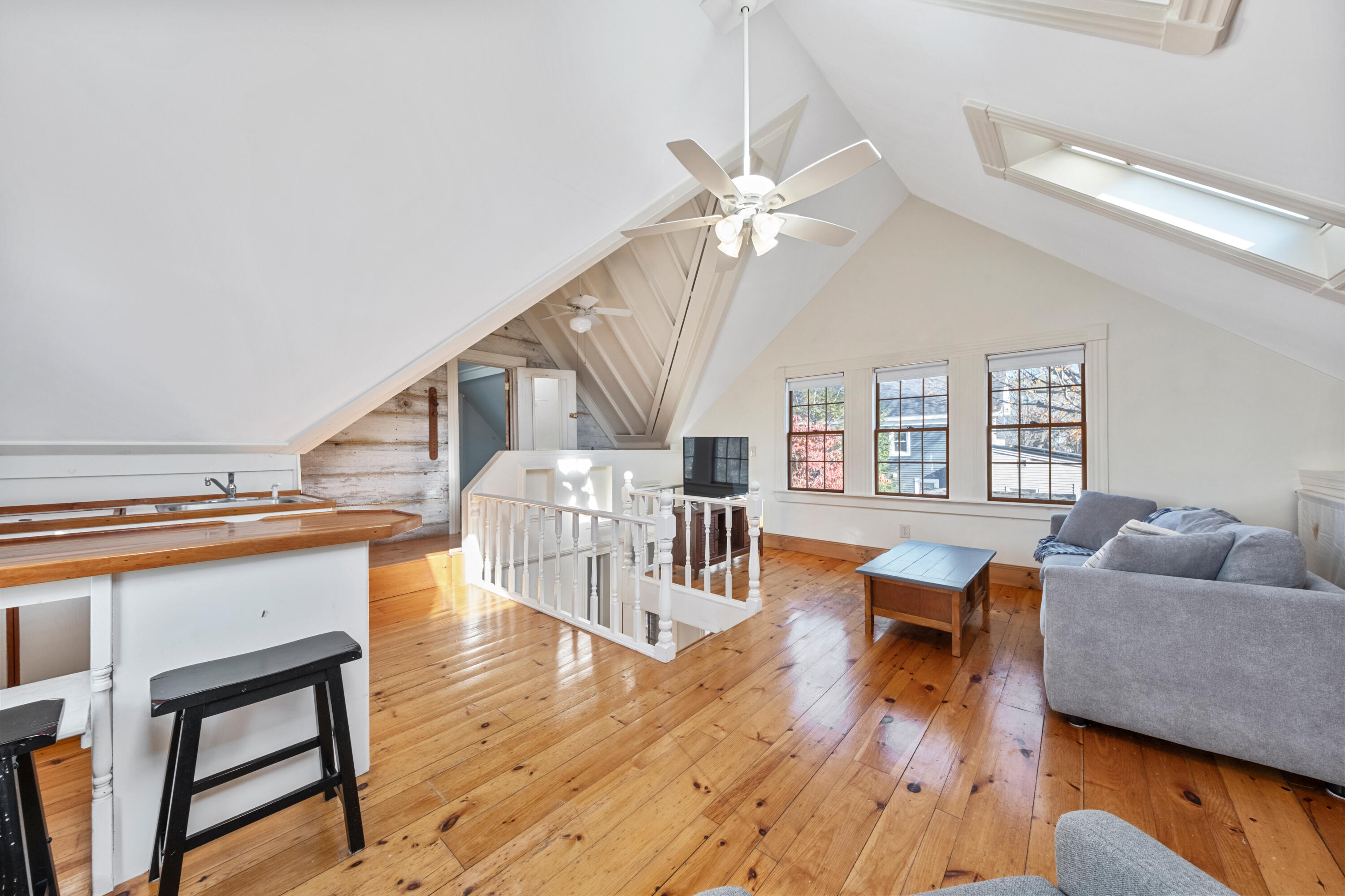 21 Ocean Street Rockland ME 04841