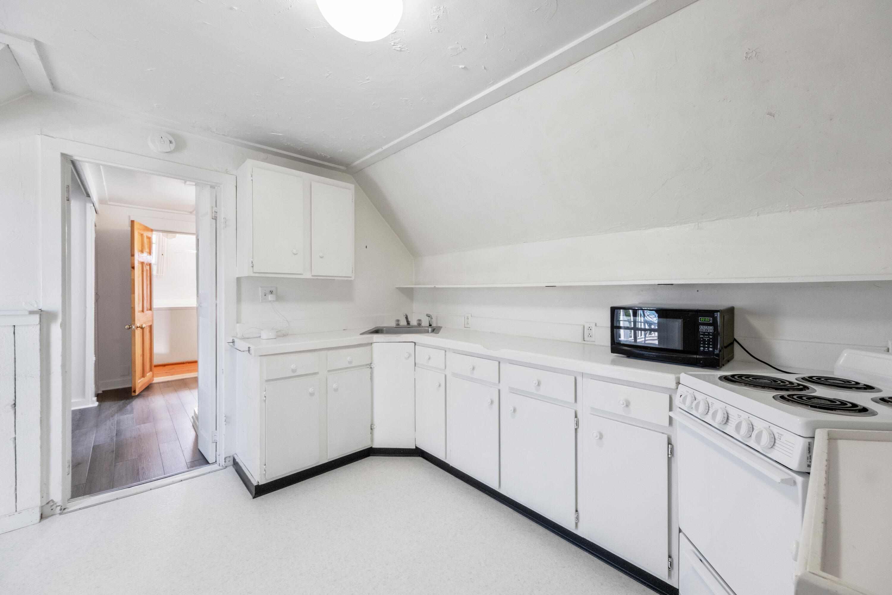 21 Ocean Street Rockland ME 04841