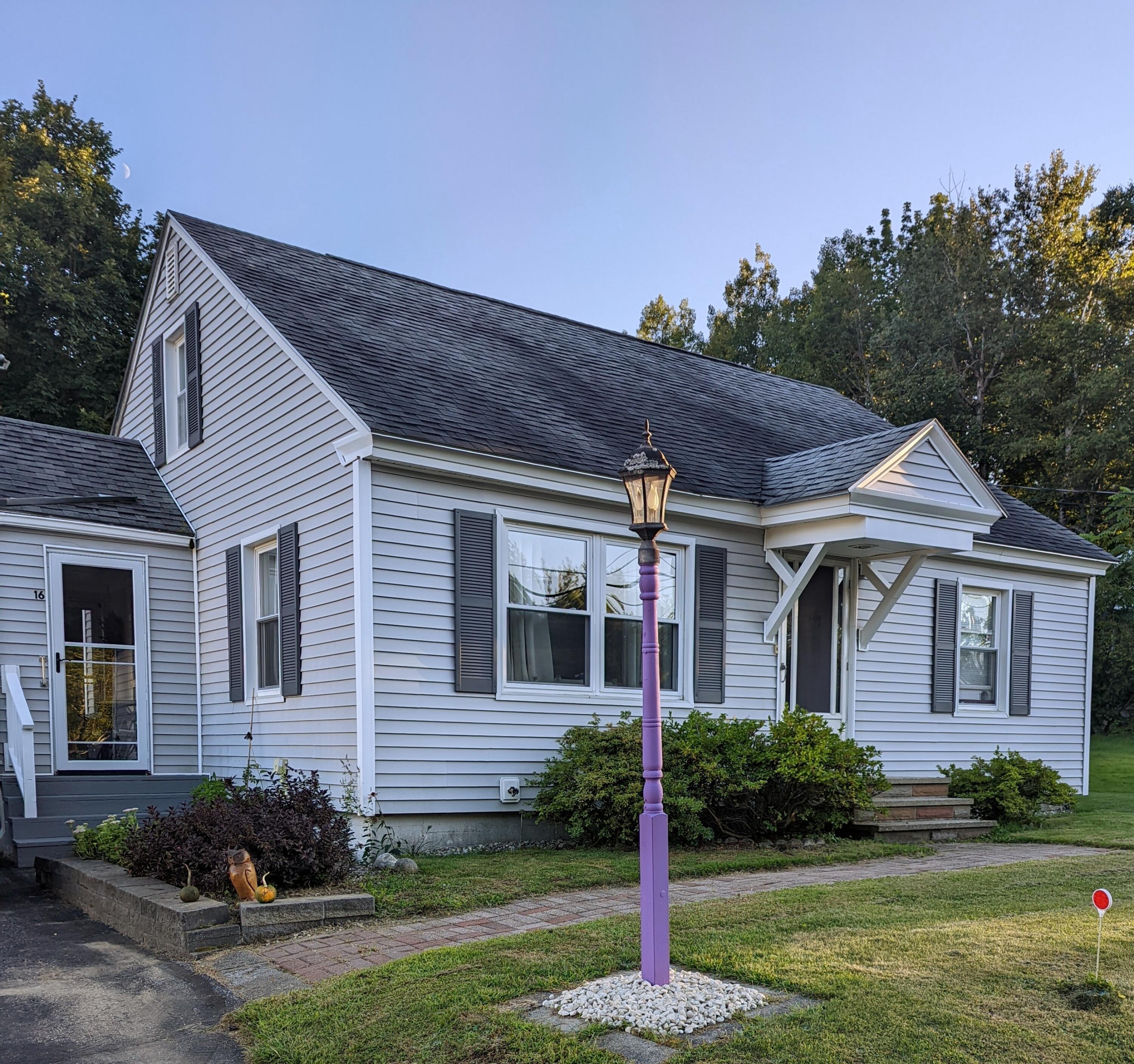 16 Ipswich Street Auburn ME 04210