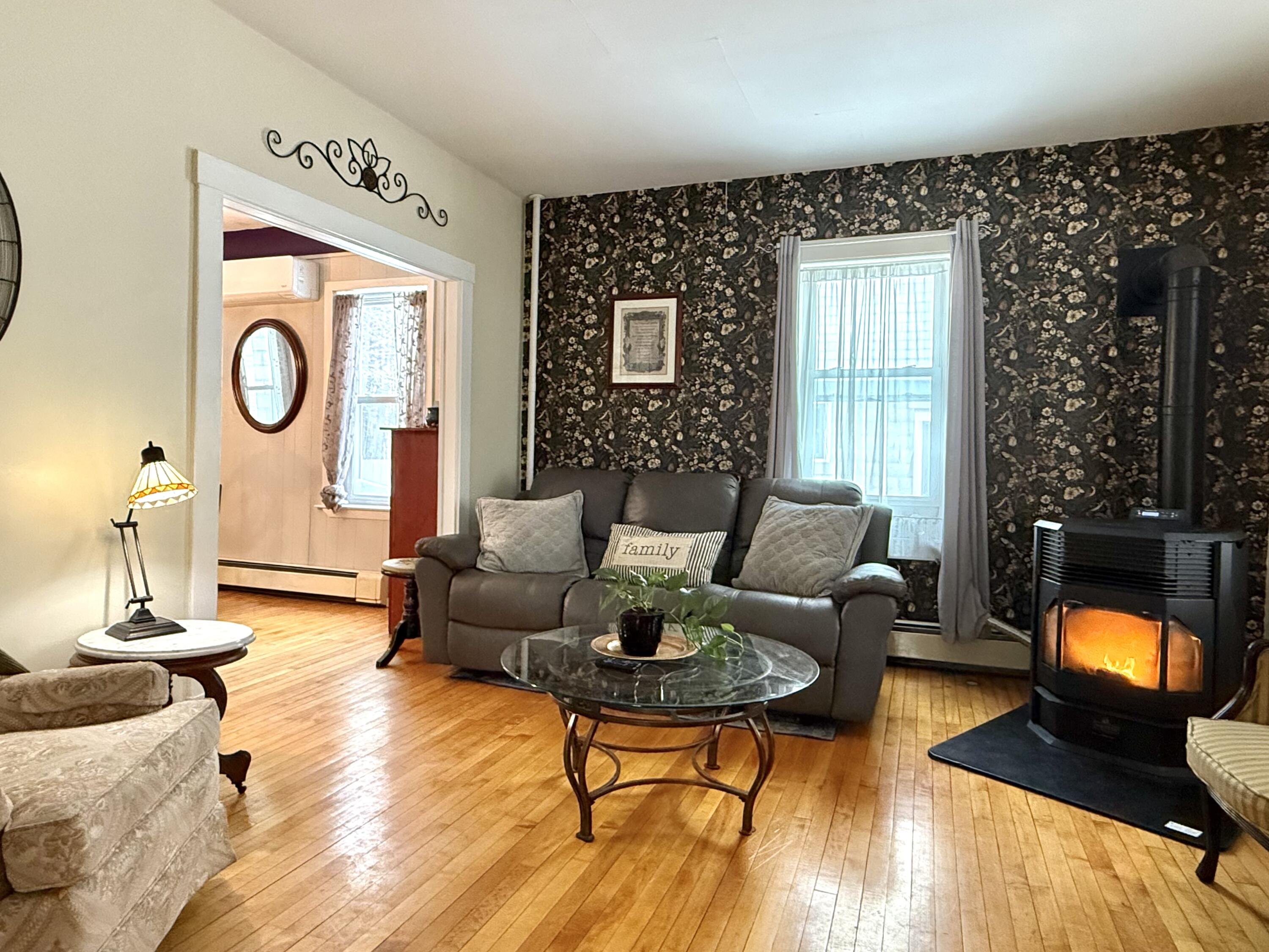 14 Summer Street Sanford ME 04073