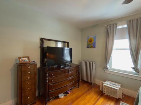 14 Summer Street Sanford ME 04073