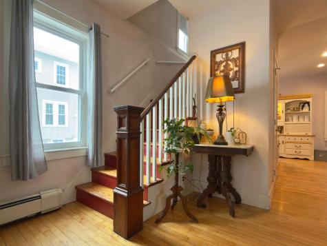 14 Summer Street Sanford ME 04073