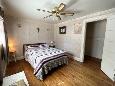 388 Pond Road Lewiston ME 04240