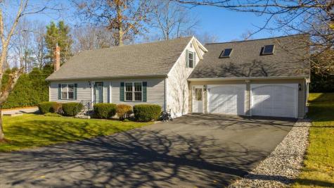 19 Saint Patrick Avenue Lewiston ME 04240