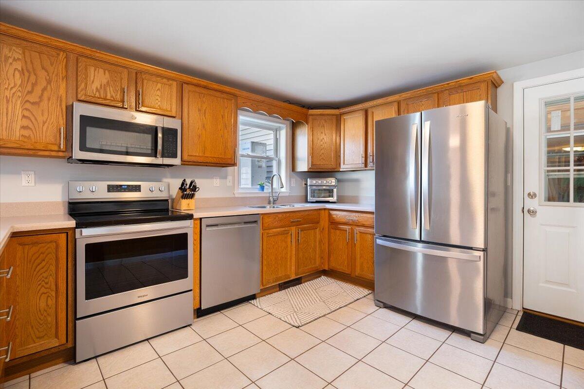 19 Saint Patrick Avenue Lewiston ME 04240