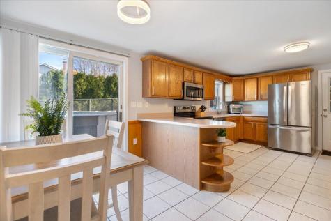 19 Saint Patrick Avenue Lewiston ME 04240