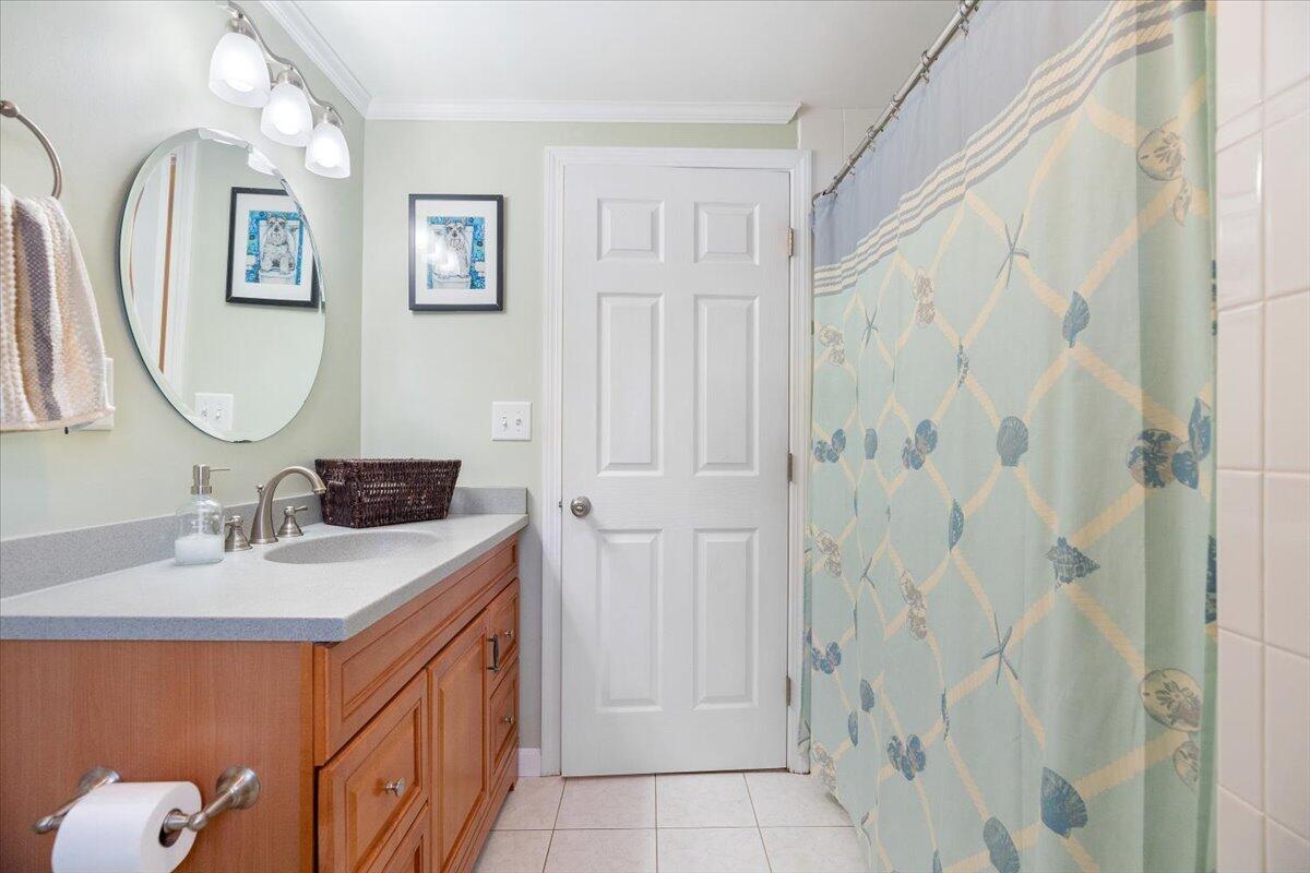 19 Saint Patrick Avenue Lewiston ME 04240