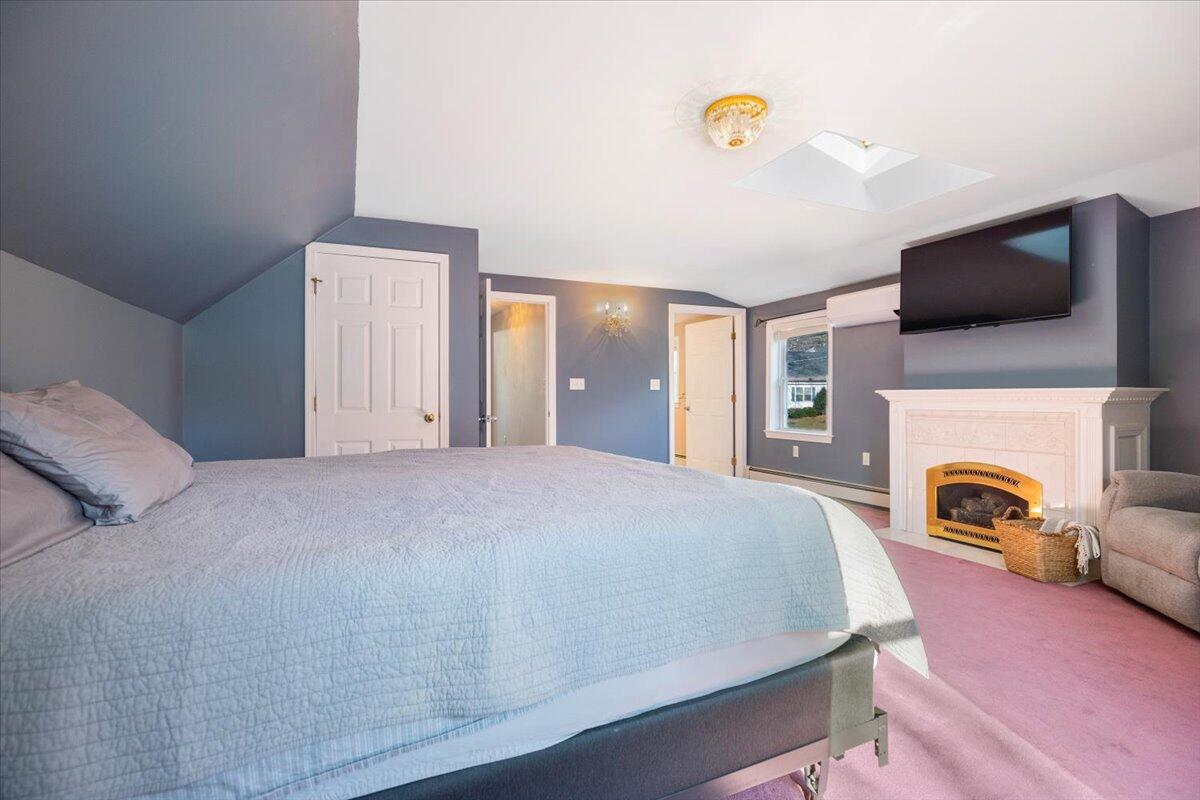 19 Saint Patrick Avenue Lewiston ME 04240