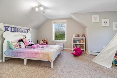 19 Saint Patrick Avenue Lewiston ME 04240