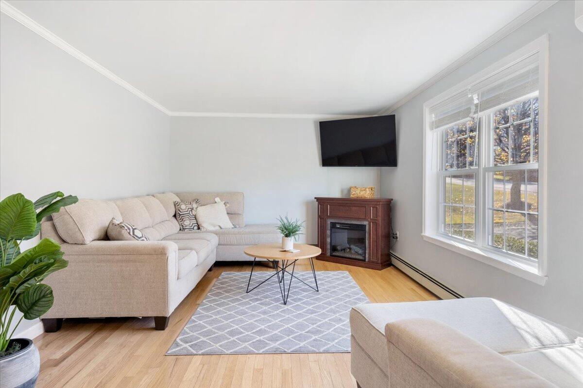 19 Saint Patrick Avenue Lewiston ME 04240