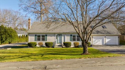 19 Saint Patrick Avenue Lewiston ME 04240