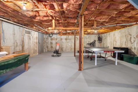 19 Saint Patrick Avenue Lewiston ME 04240