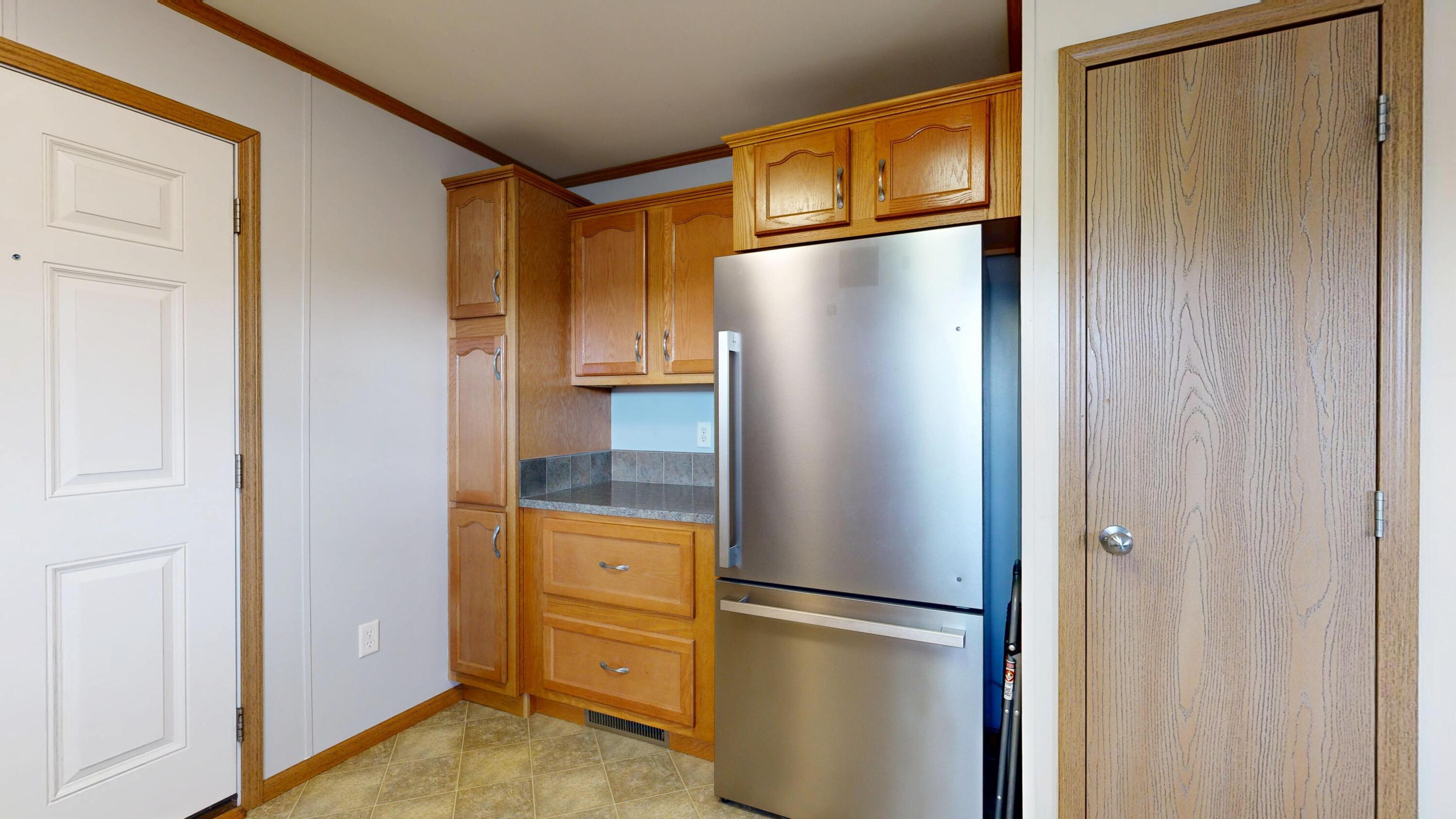 20 Joshs Way Poland ME 04274