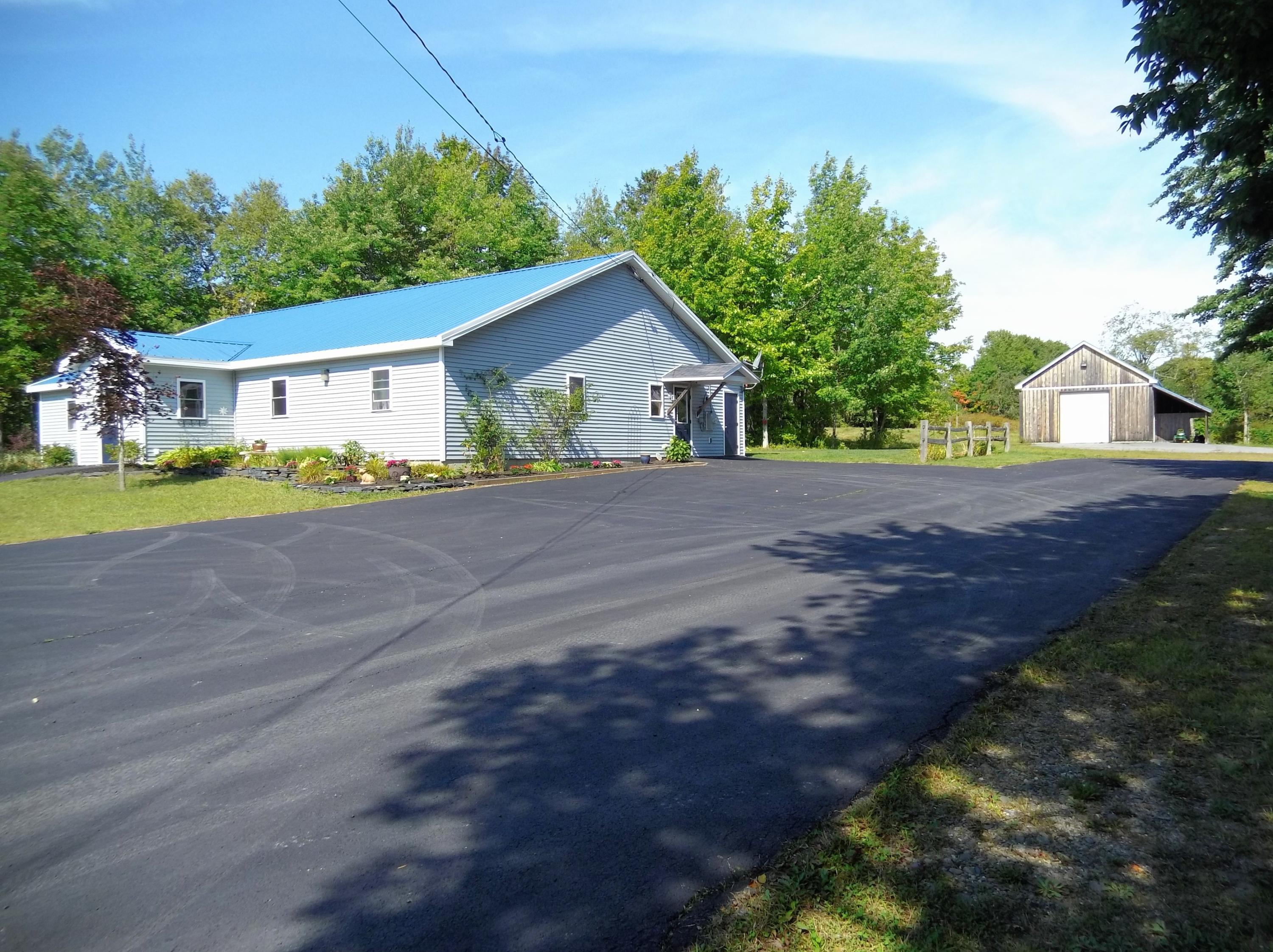 10 Sullivan Road Jackson ME 04921