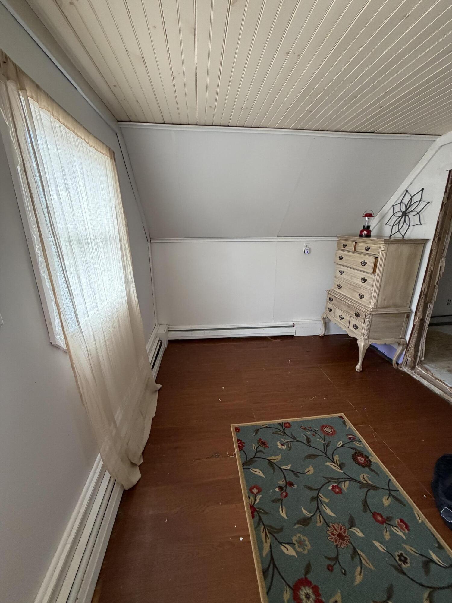 165 Knox Street Millinocket ME 04462
