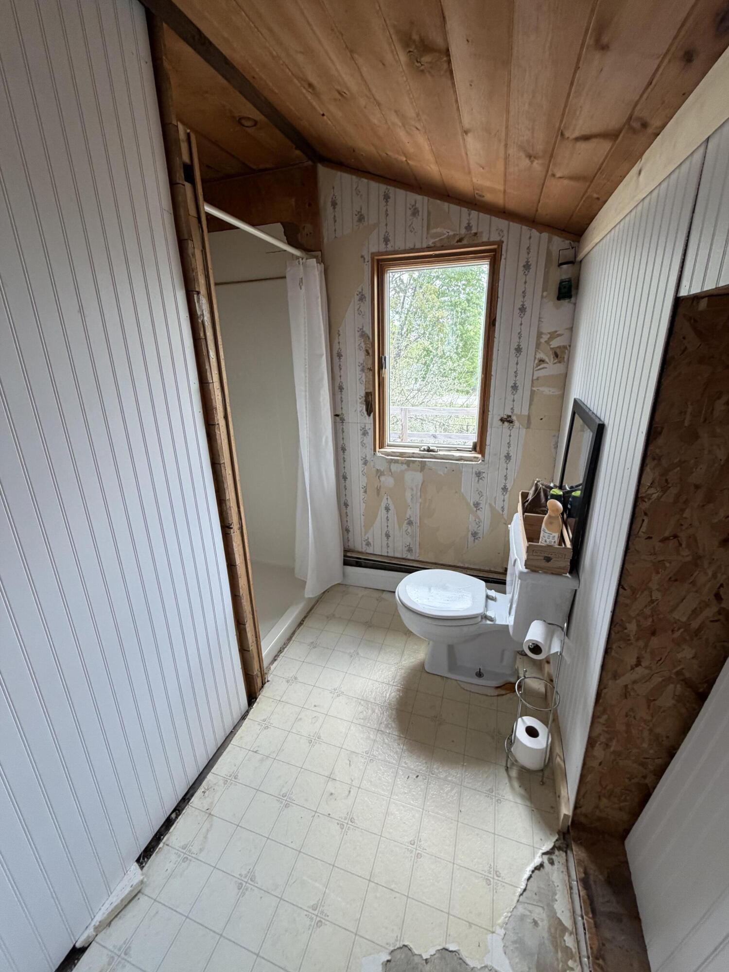 165 Knox Street Millinocket ME 04462