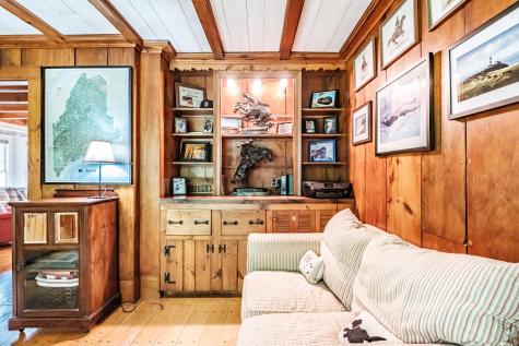 17 Packard Avenue Norway ME 04268