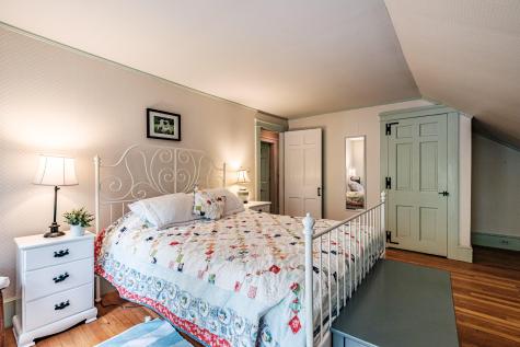 17 Packard Avenue Norway ME 04268