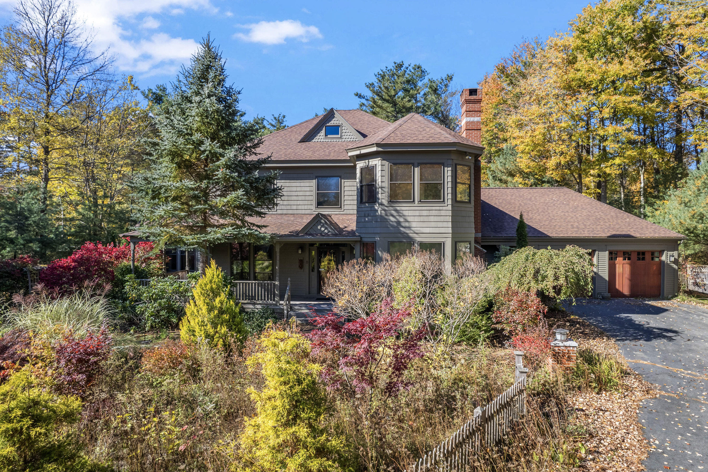 8 Locust Lane Brunswick ME 04011