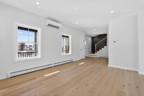 17 Betty Lane Windham ME 04062