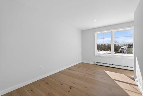 17 Betty Lane Windham ME 04062