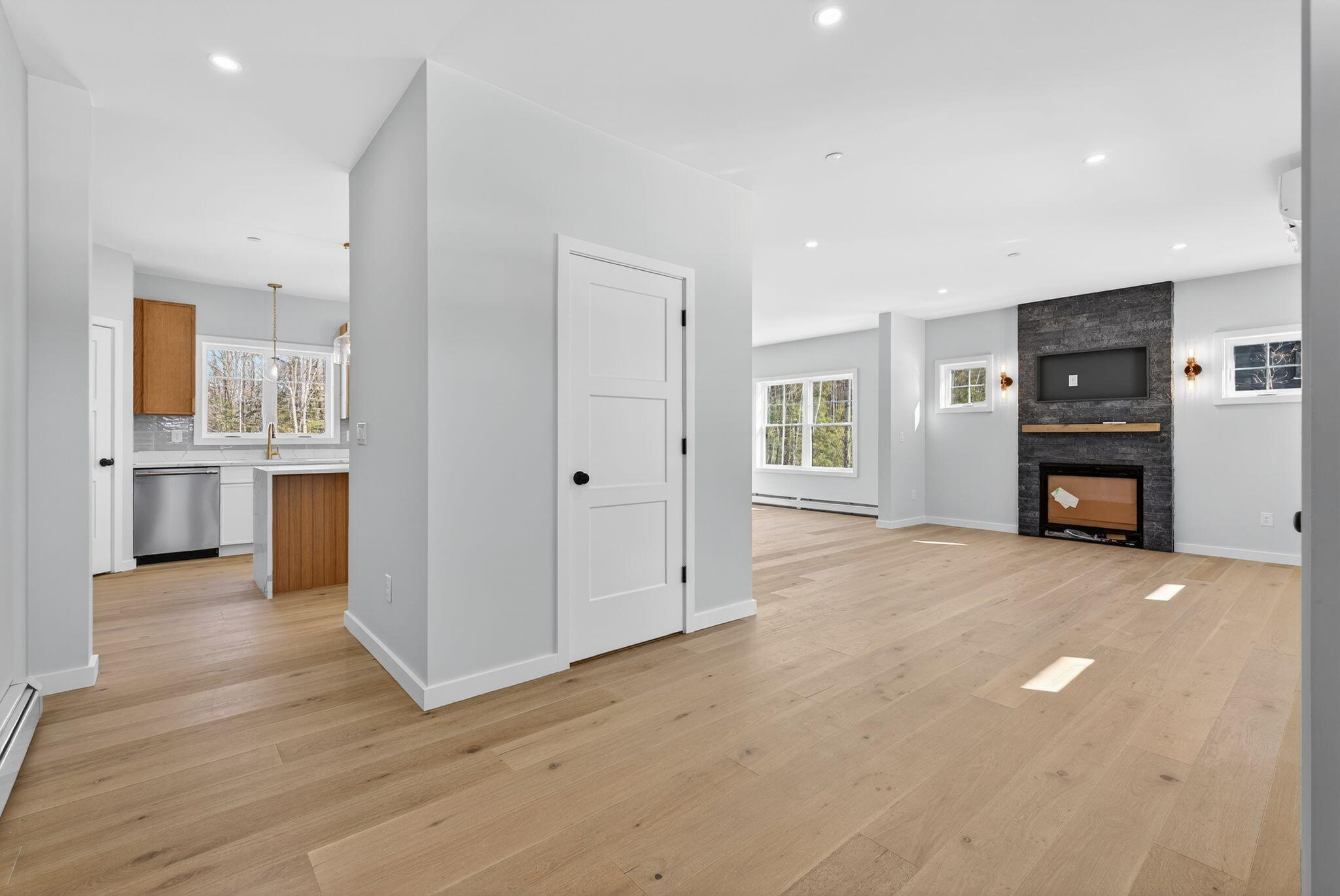 17 Betty Lane Windham ME 04062