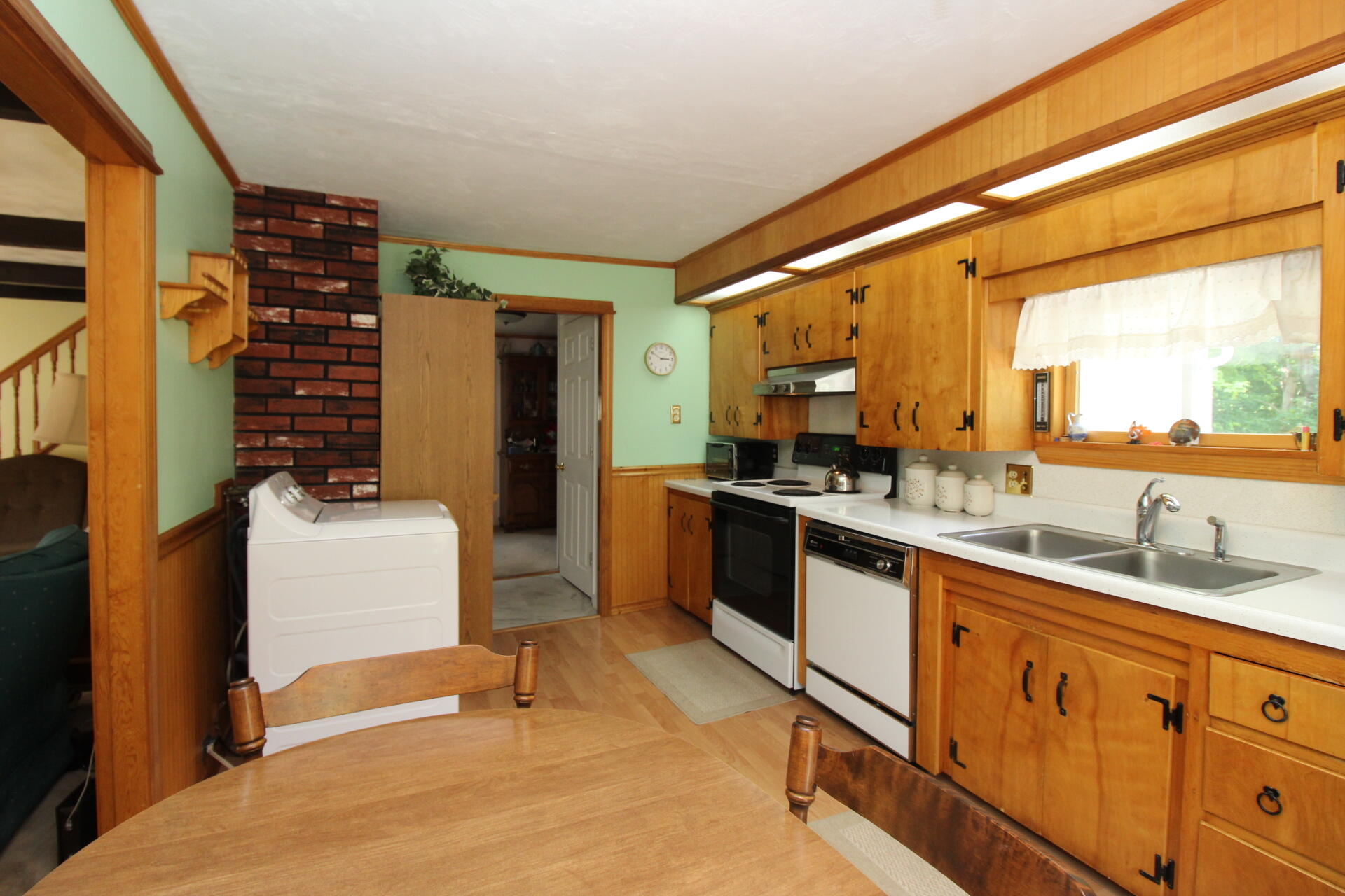 28 Charles Street Belfast ME 04915