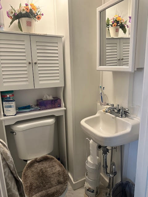 28 Charles Street Belfast ME 04915