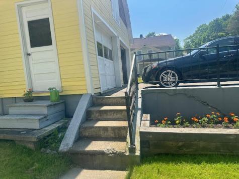 28 Charles Street Belfast ME 04915