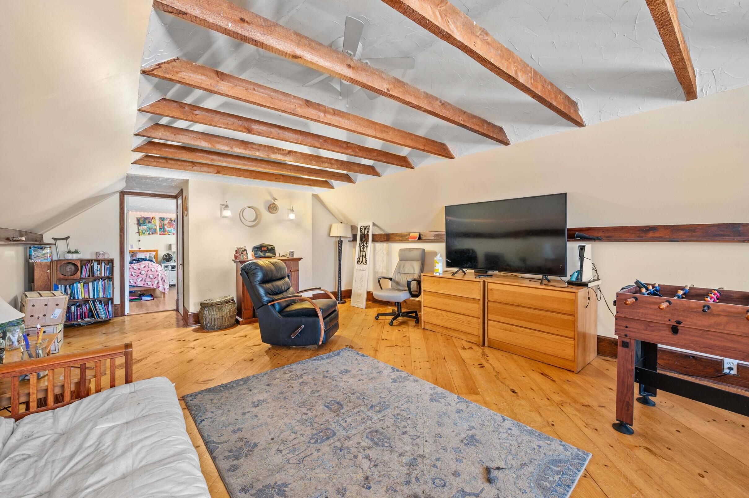 28 Easy Street Canaan ME 04924