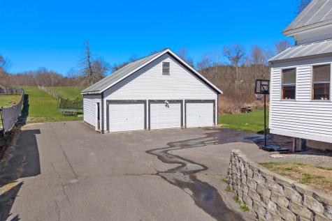 28 Easy Street Canaan ME 04924