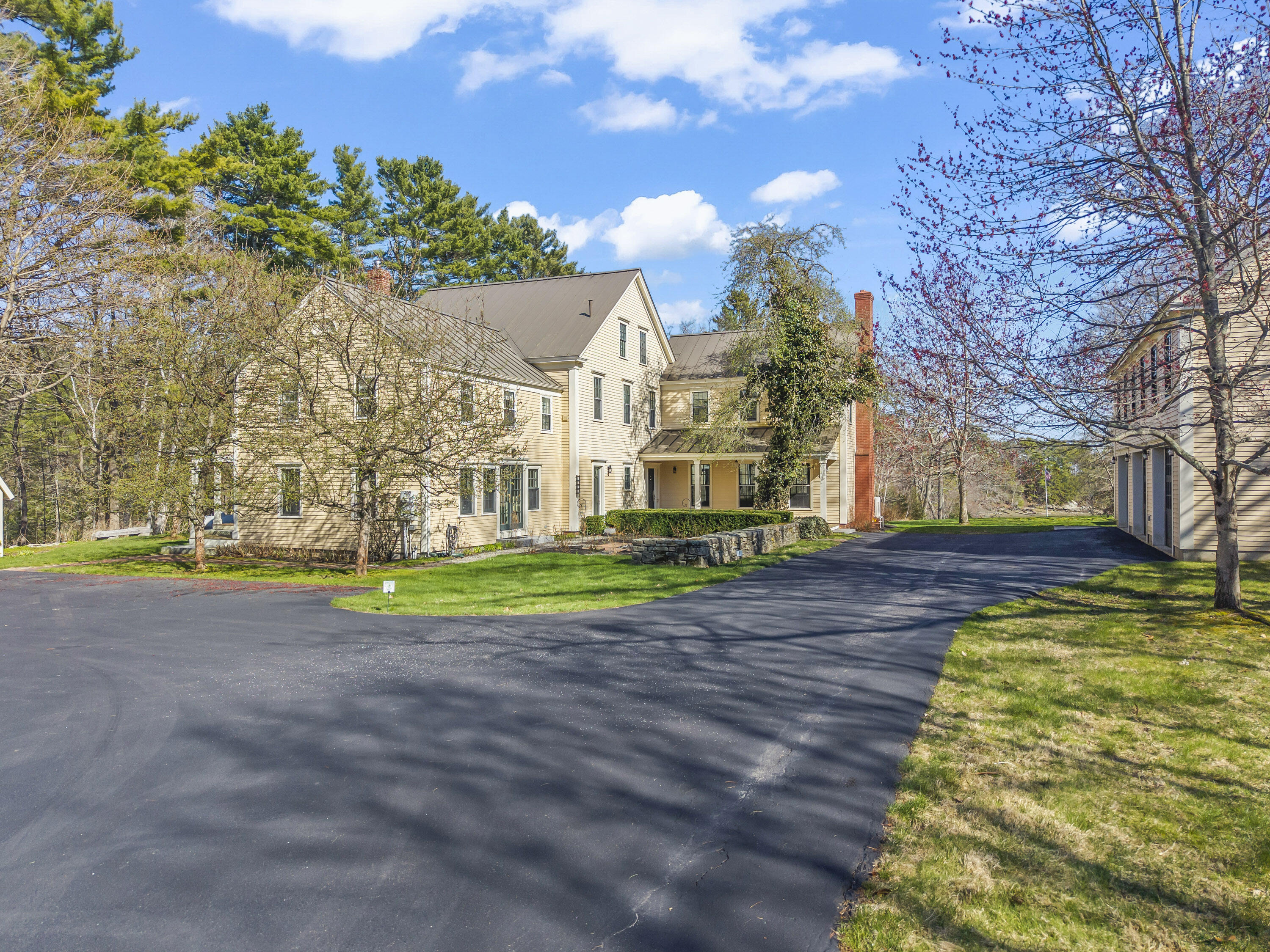 127 Foreside Road Falmouth ME 04105