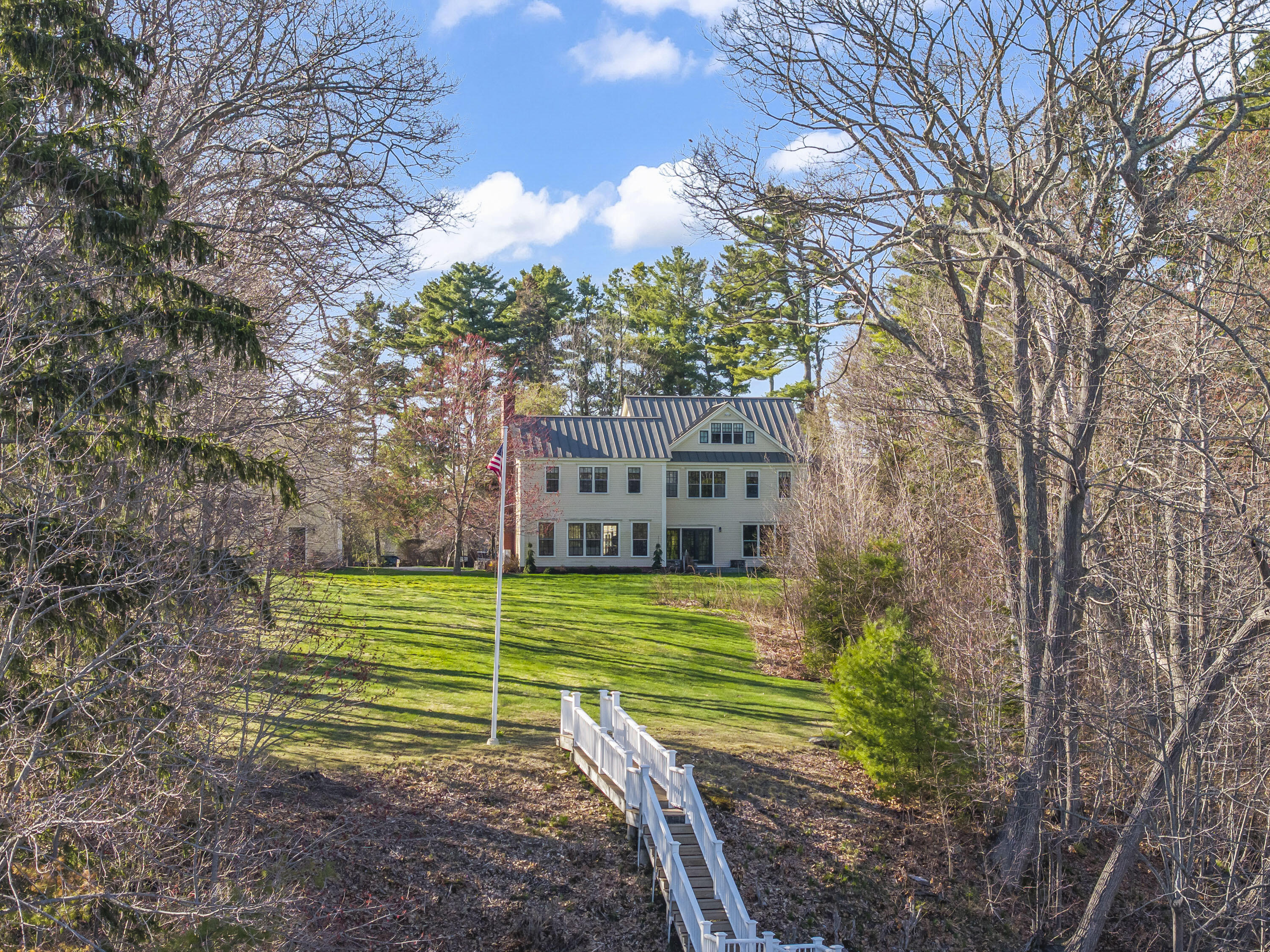 127 Foreside Road Falmouth ME 04105