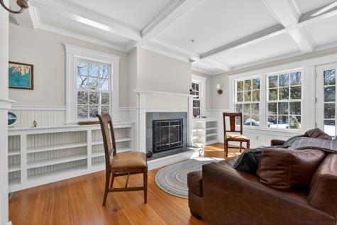 127 Foreside Road Falmouth ME 04105