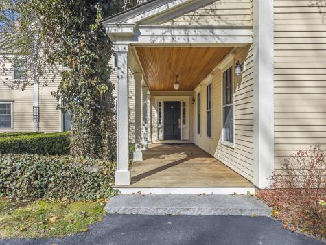 127 Foreside Road Falmouth ME 04105