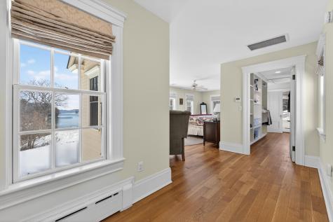 127 Foreside Road Falmouth ME 04105
