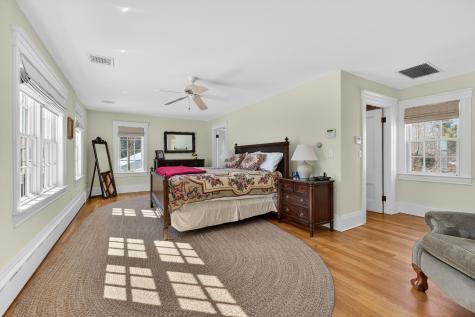 127 Foreside Road Falmouth ME 04105