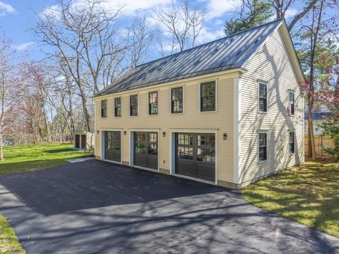 127 Foreside Road Falmouth ME 04105