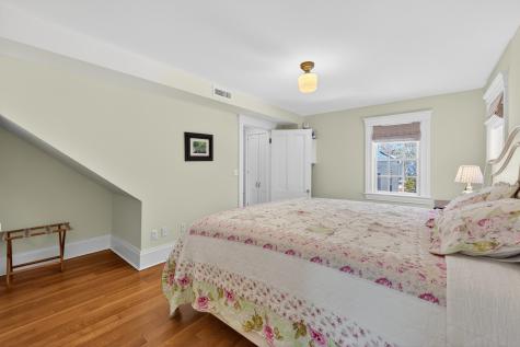 127 Foreside Road Falmouth ME 04105
