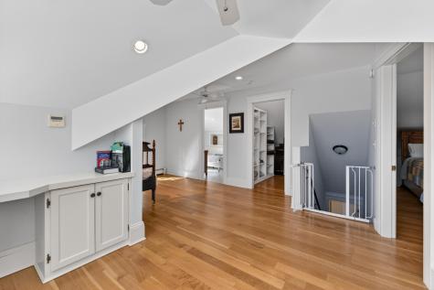 127 Foreside Road Falmouth ME 04105