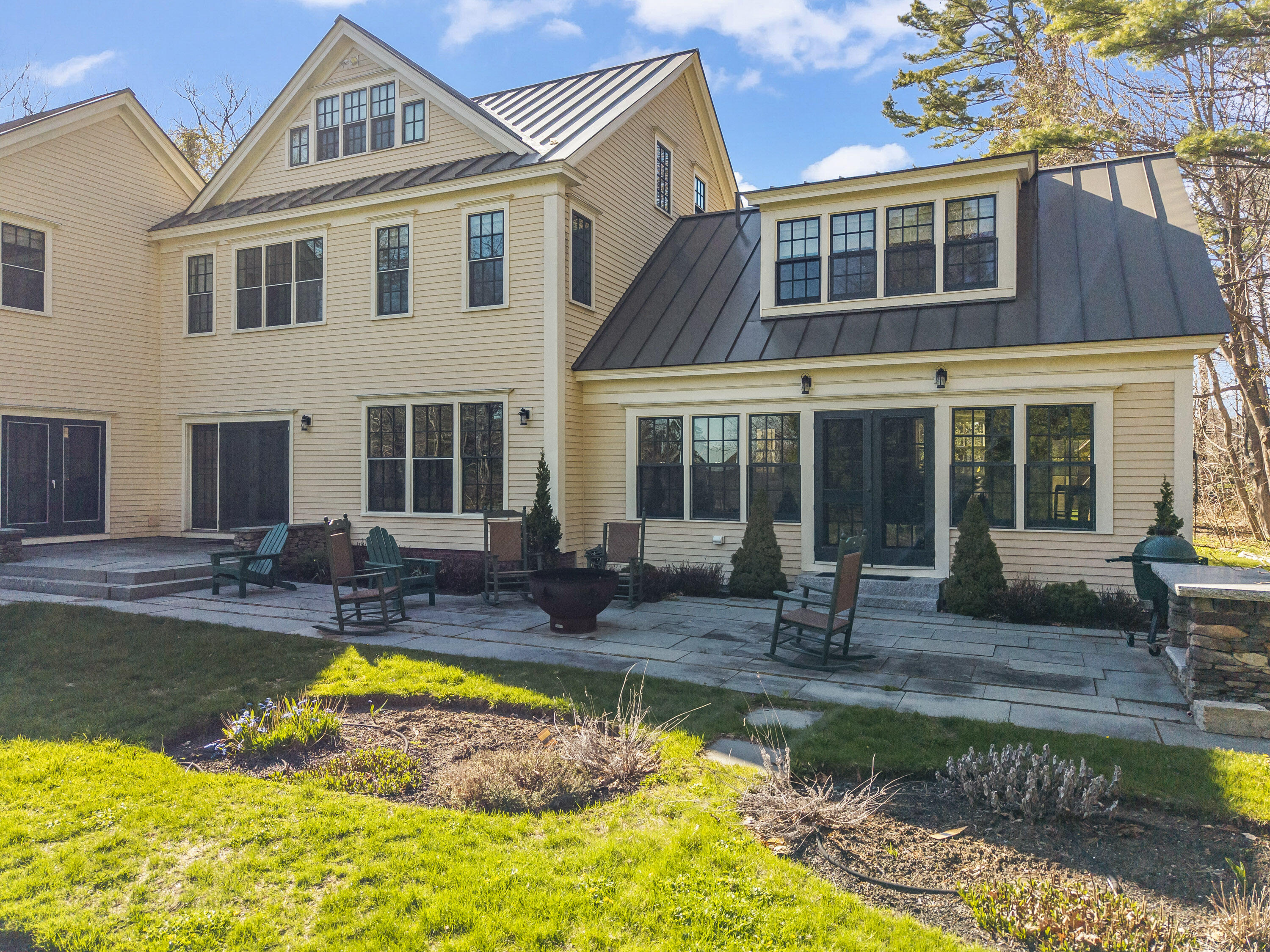 127 Foreside Road Falmouth ME 04105