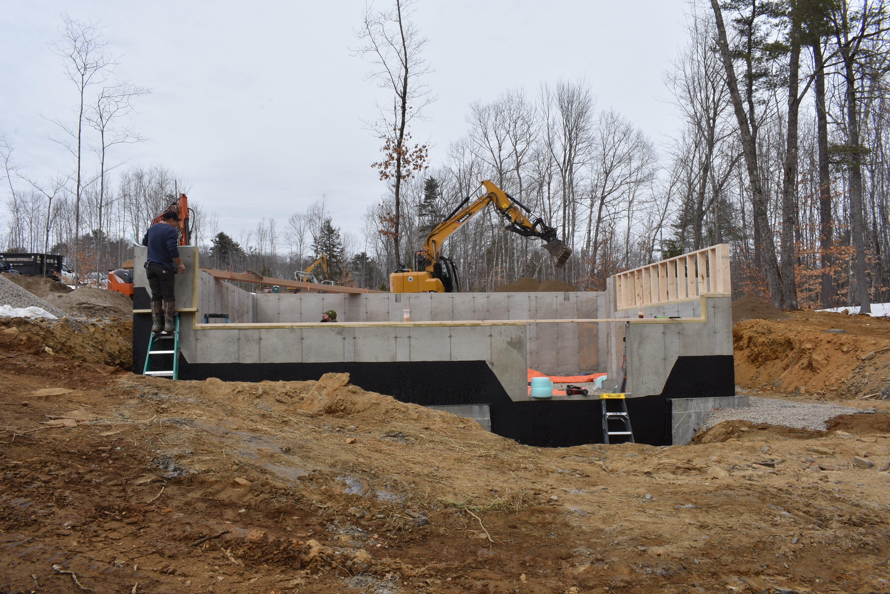 24 Eastern Lane Standish ME 04084