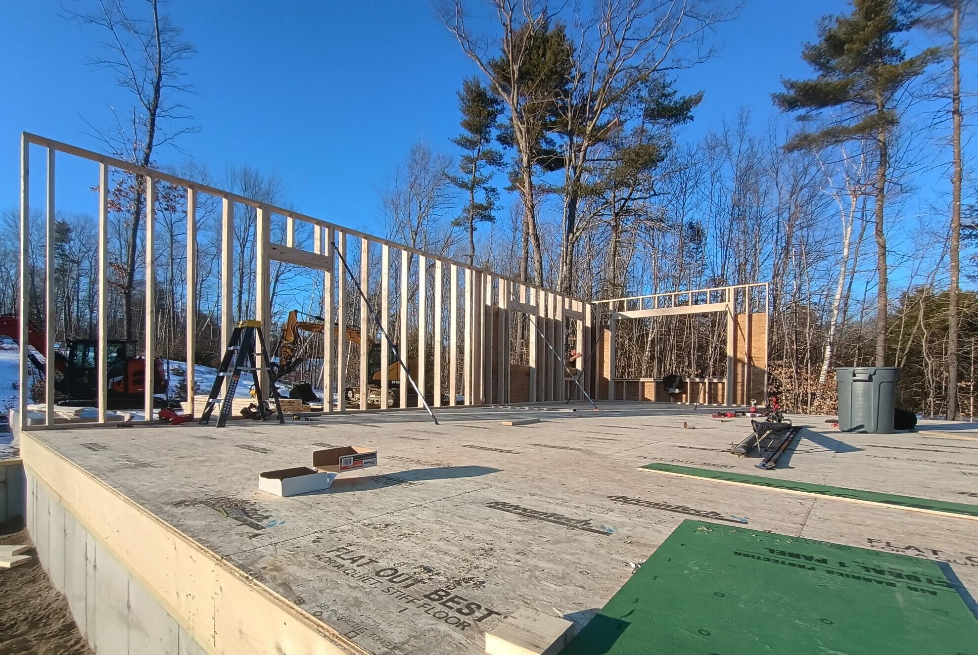 24 Eastern Lane Standish ME 04084