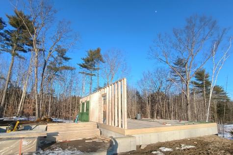 24 Eastern Lane Standish ME 04084