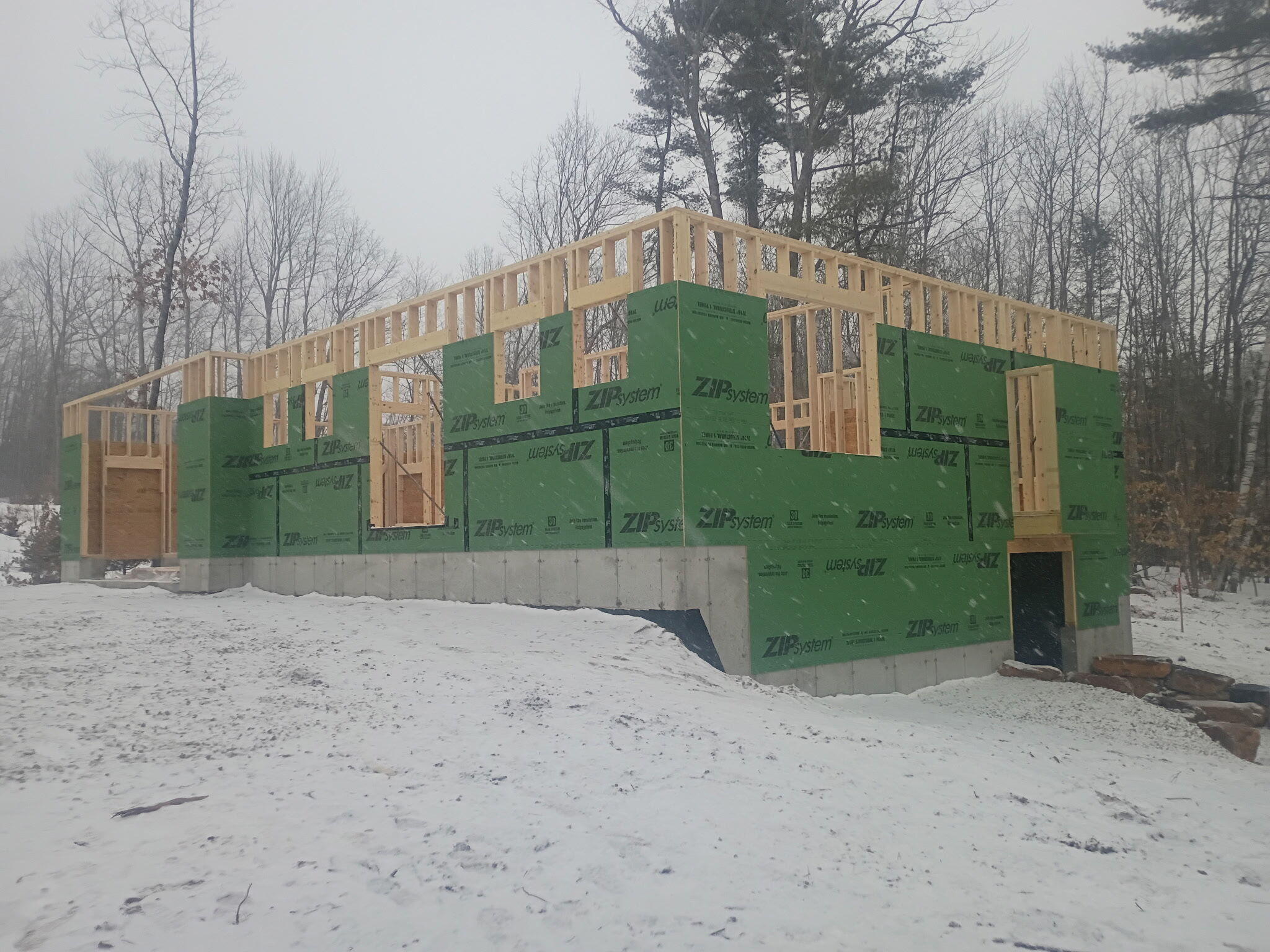 24 Eastern Lane Standish ME 04084