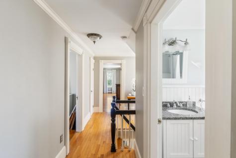 11 Summer Street Kennebunk ME 04043